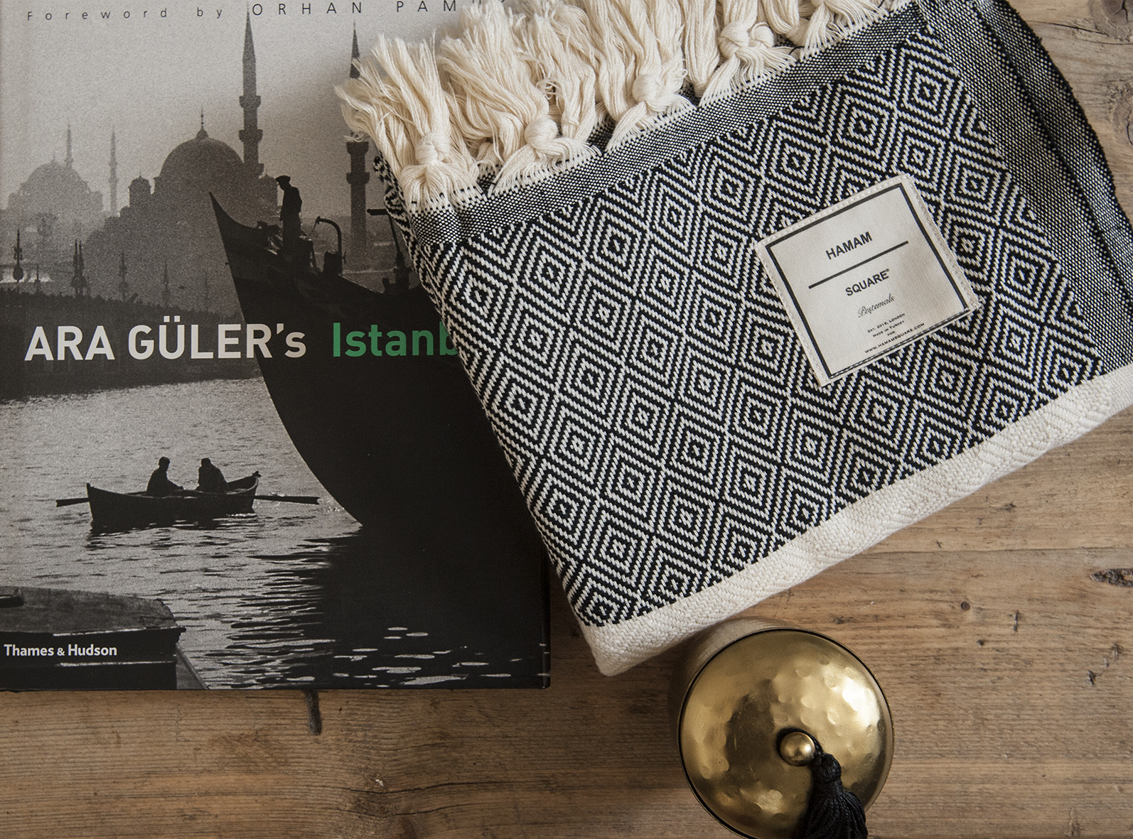 Hamam Square Black Diamond towel