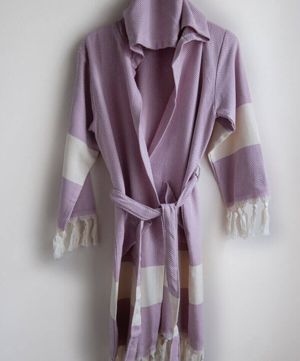 Hamam-Square-Original-Turkish-Herringbone-Dusty-Pink-bathrobe
