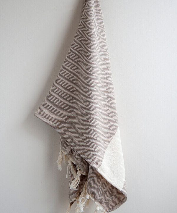 Hamam-Square-Sandy-Beige-Herringbone-Hand-Towel